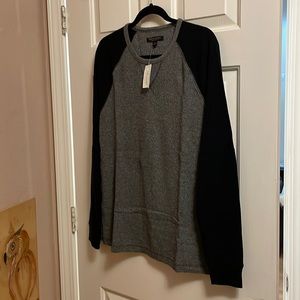 Banana Republic Men’s Long Sleeve (NWT)